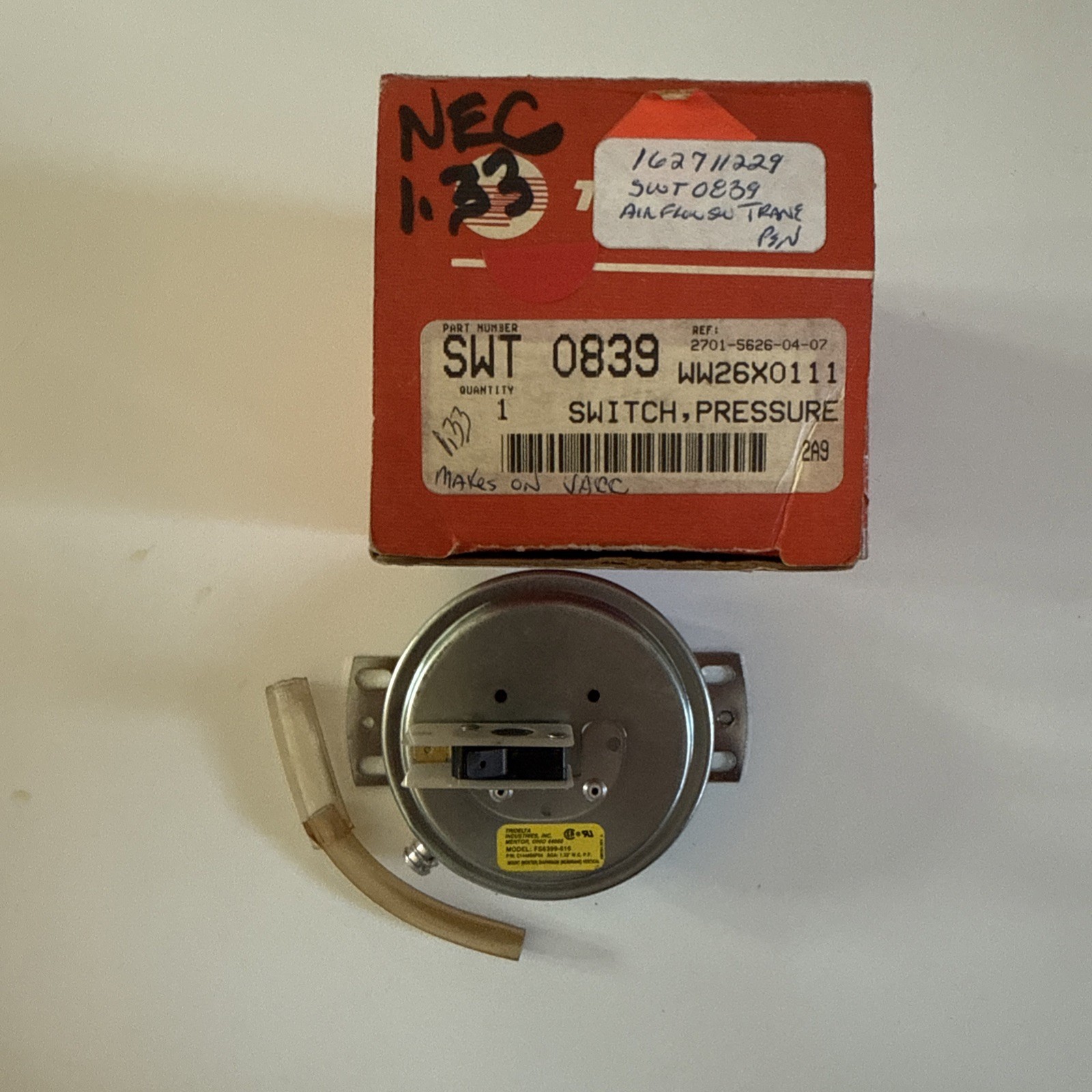INGERSOLL RAND SWT0839 / SWT 0839 Pressure Switch 2701-5626-04-07 NEW IN BOX