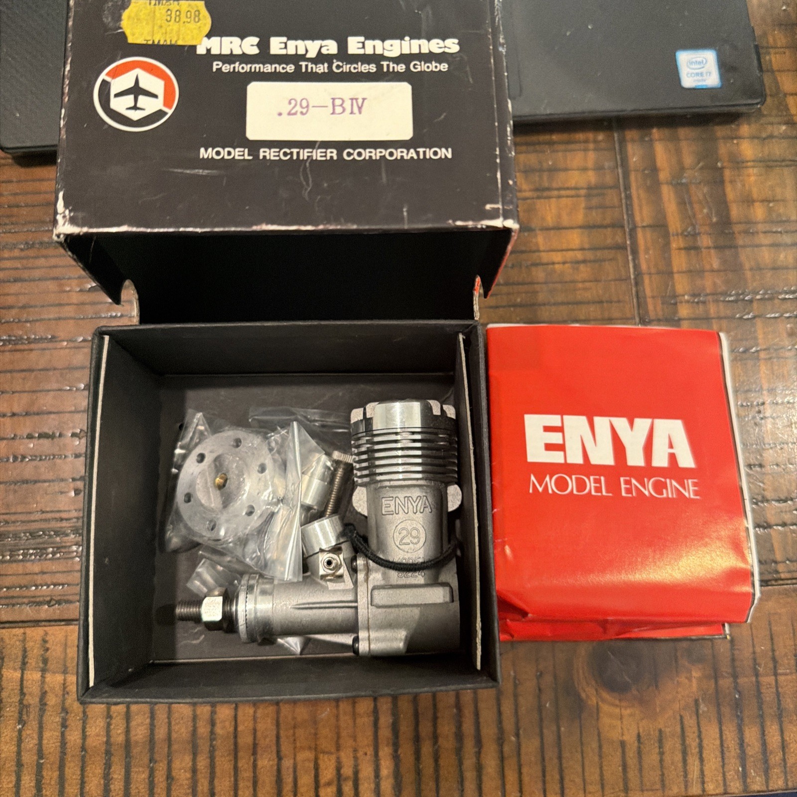 Enya .29 B1V TV model airplane engine NIB