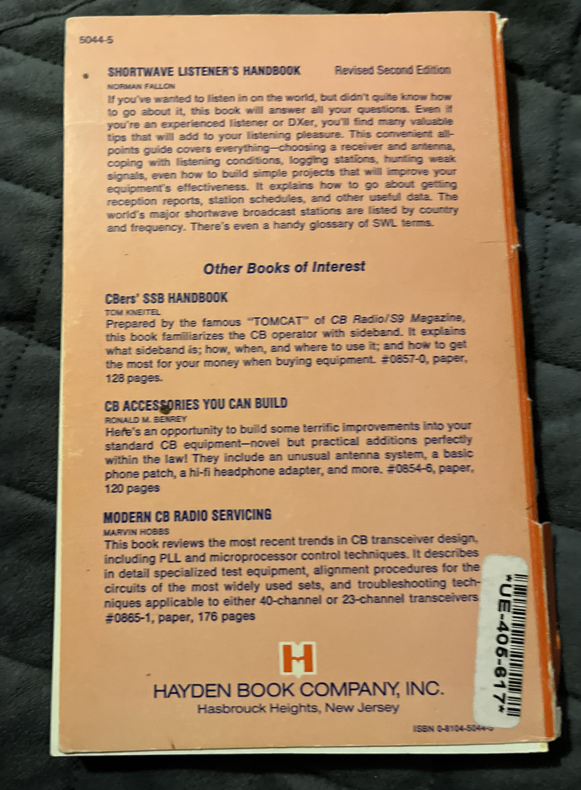 Shortwave Listeners Handbook 2nd Edition Norman Fallon. Binding Unglued