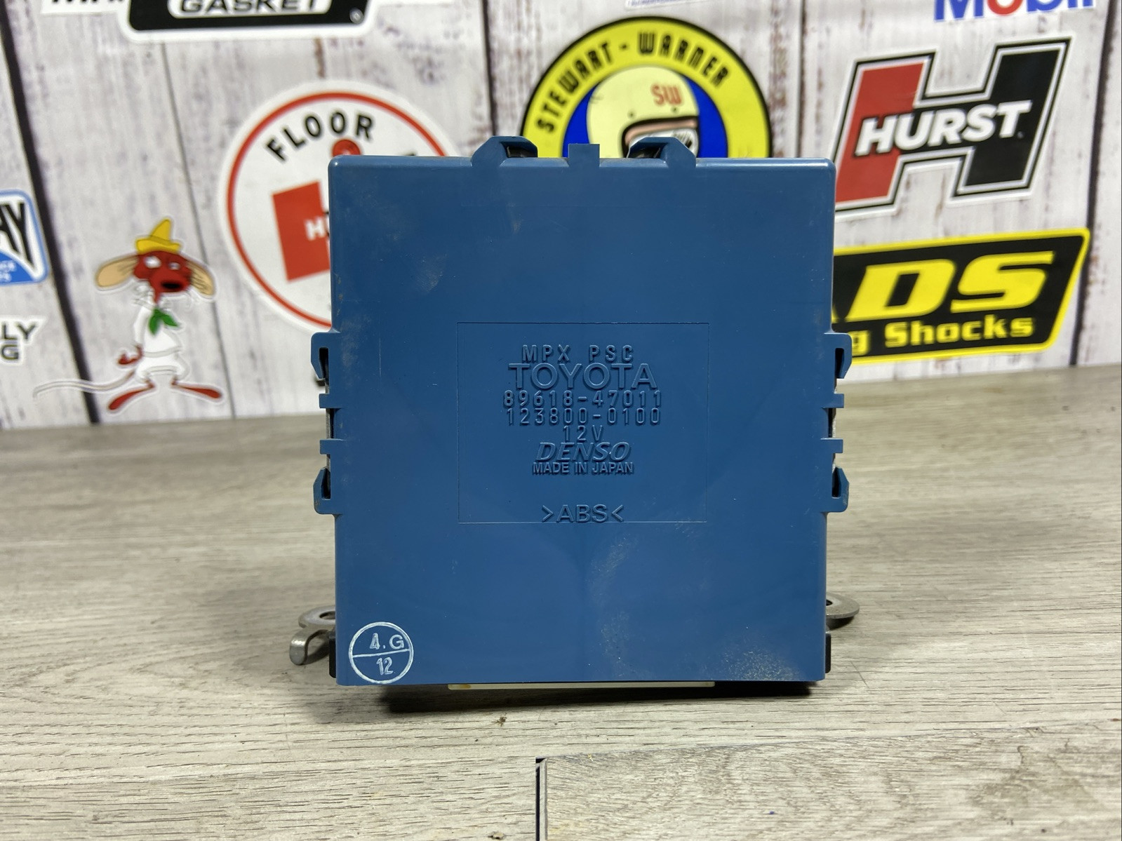 POWER SUPPLY CONTROL COMPUTER MODULE fits TOYOTA  PRIUS 2005 OEM 89618-47011