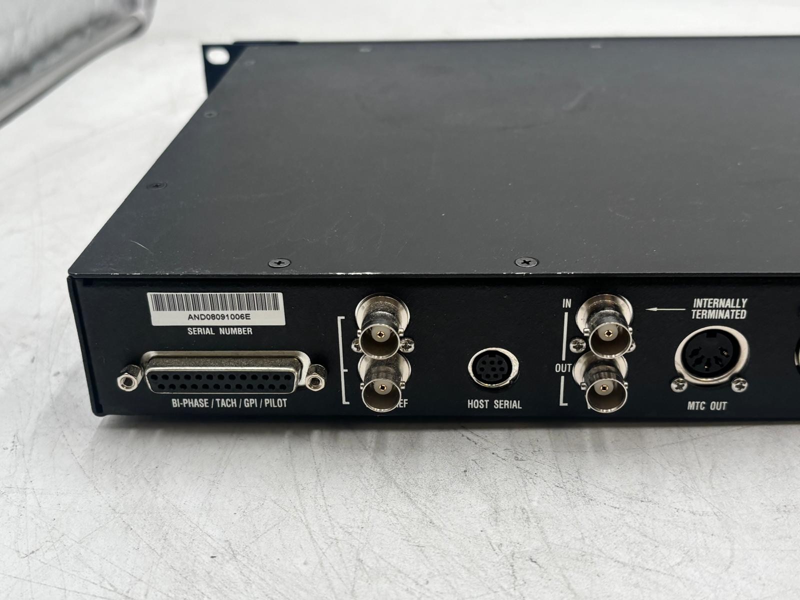 Avid / Digidesign Sync HD 9100-38924-00 Master Clock Synchronizer for Pro Tools