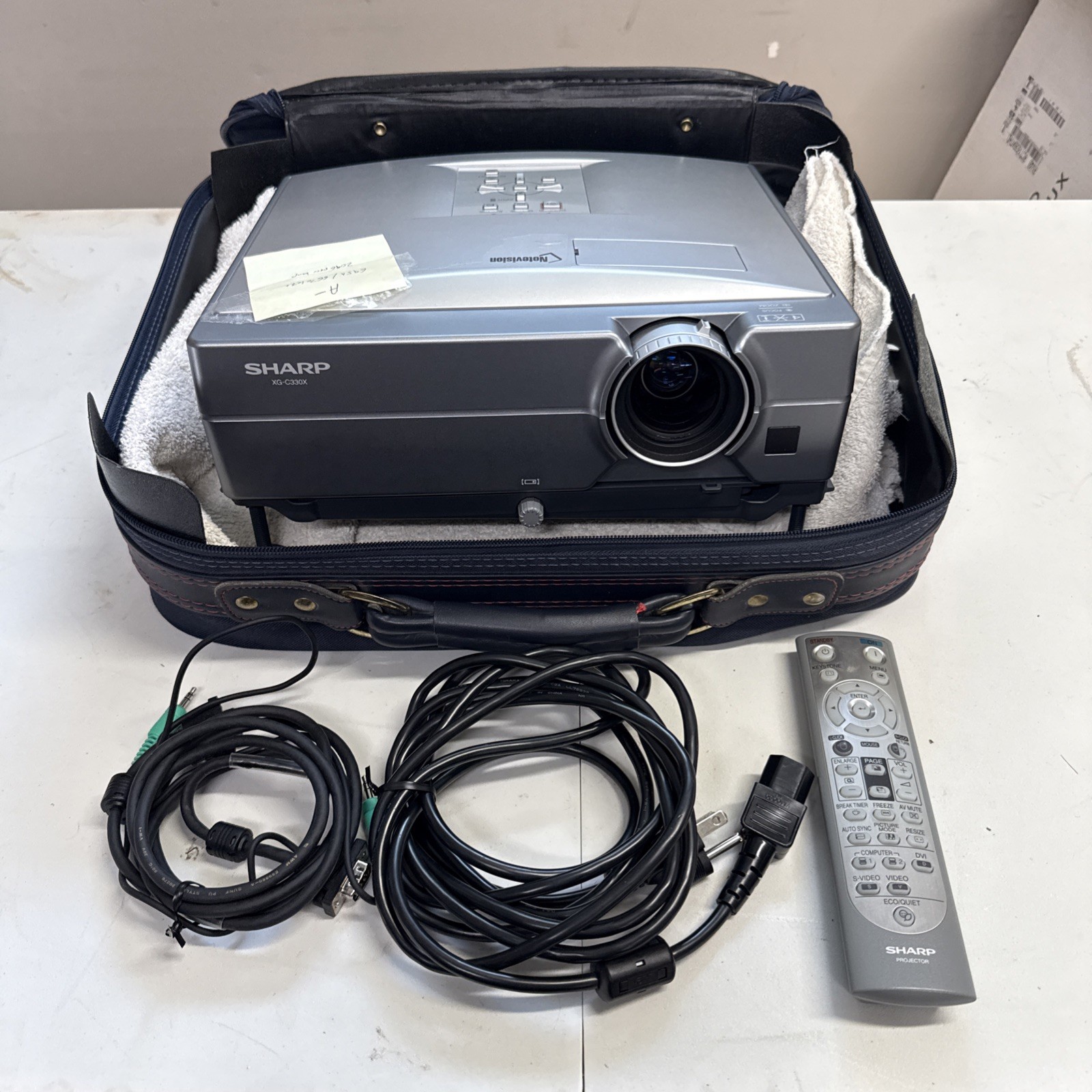 Used Sharp XG-C330X 3LCD Projector 6600 Lamp Hours Remaining