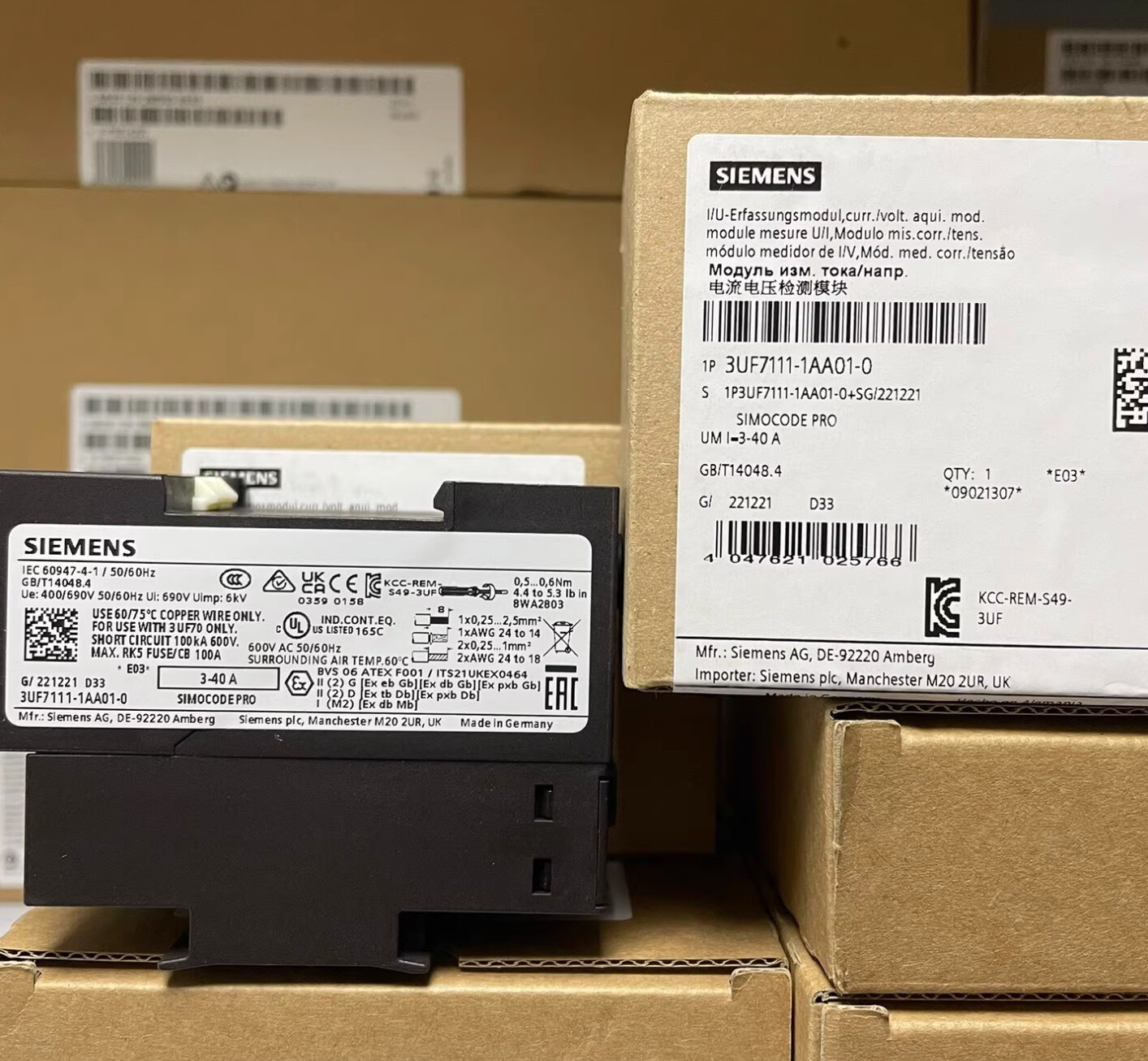 SIEMENS Current/Voltage Detection Module 3UF7111-1AA01-0