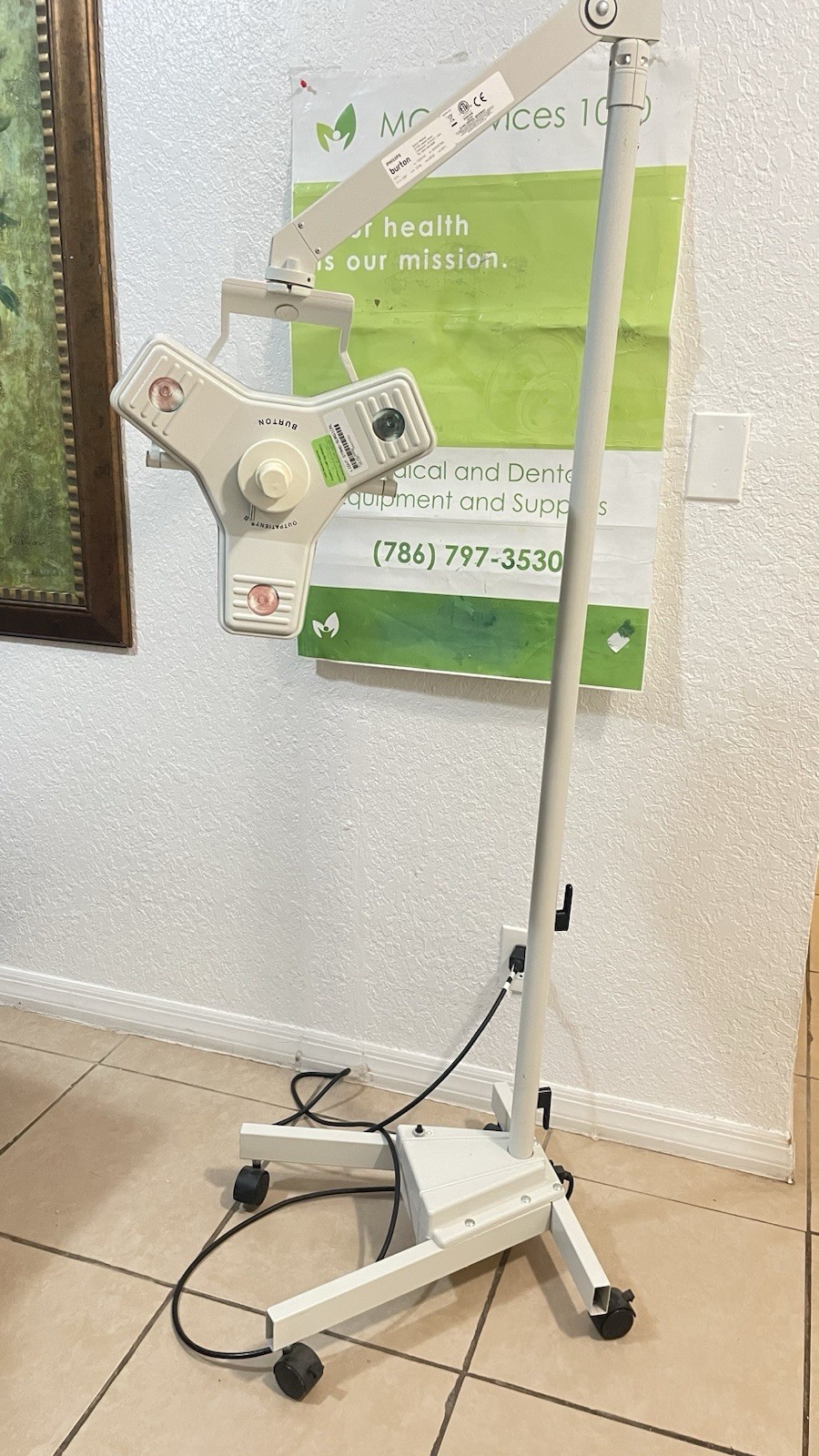 Lott Burton Medical - 1224100 - Surgical Light Outpatient, and Burton nova