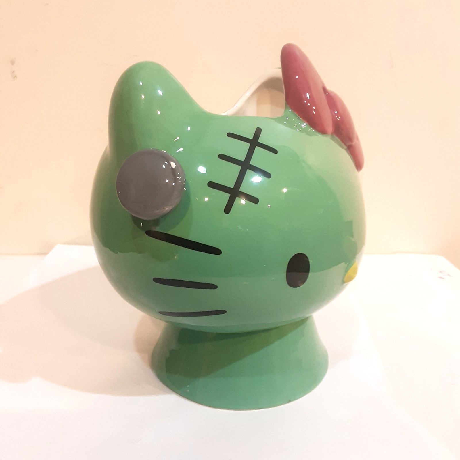 HELLO KITTY FRANKENSTEIN HALLOWEEN CERAMIC CANDY BOWL DISH
