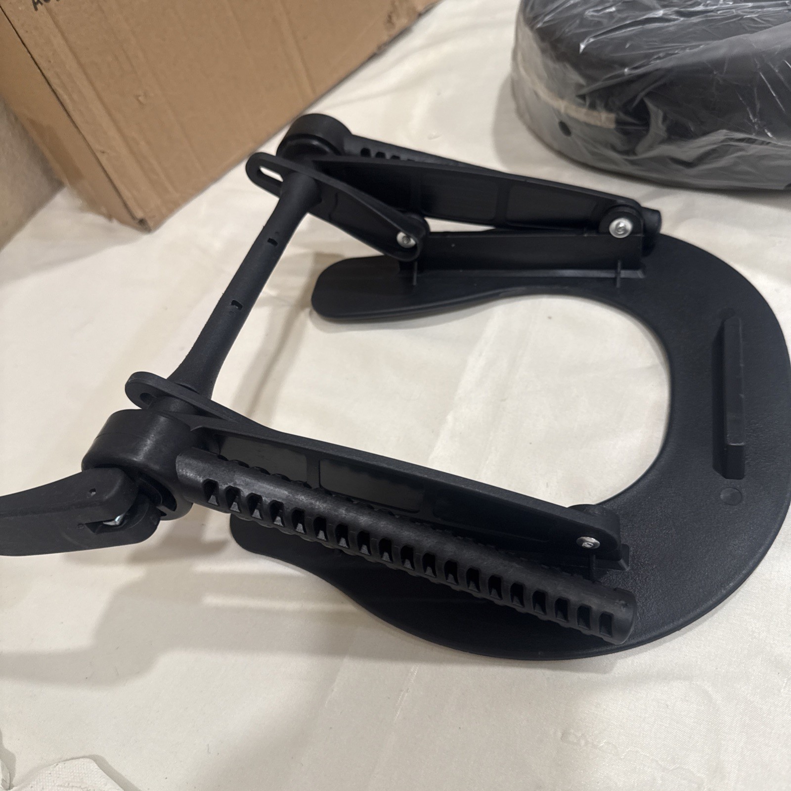 Saloniture Flex-Rest Massage Table Face Cradle Self Adjustable - NEW in Package