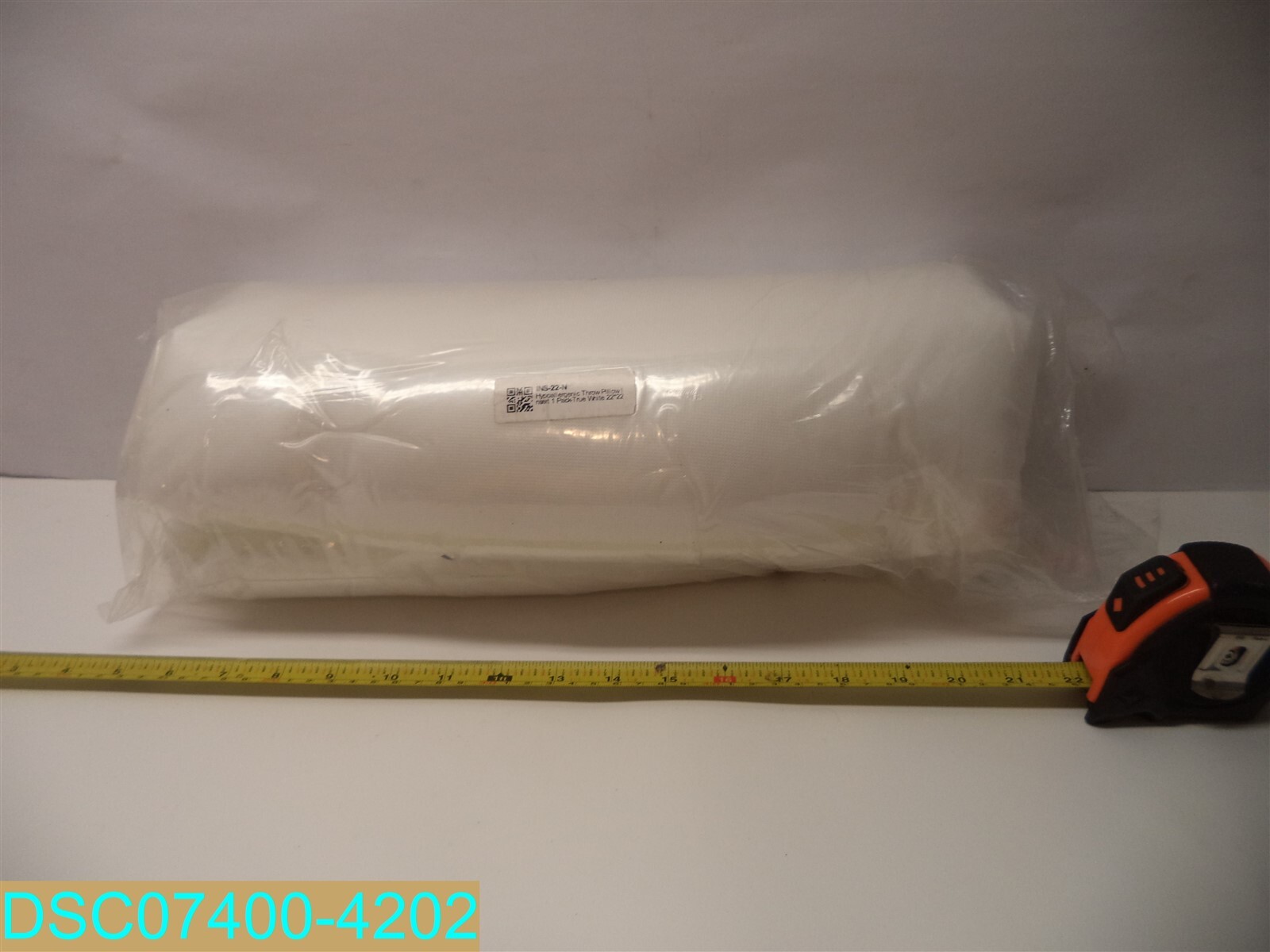 INS-22-N HYPOALLERGENIC THROW PILLOW INSERT 22" X 22"