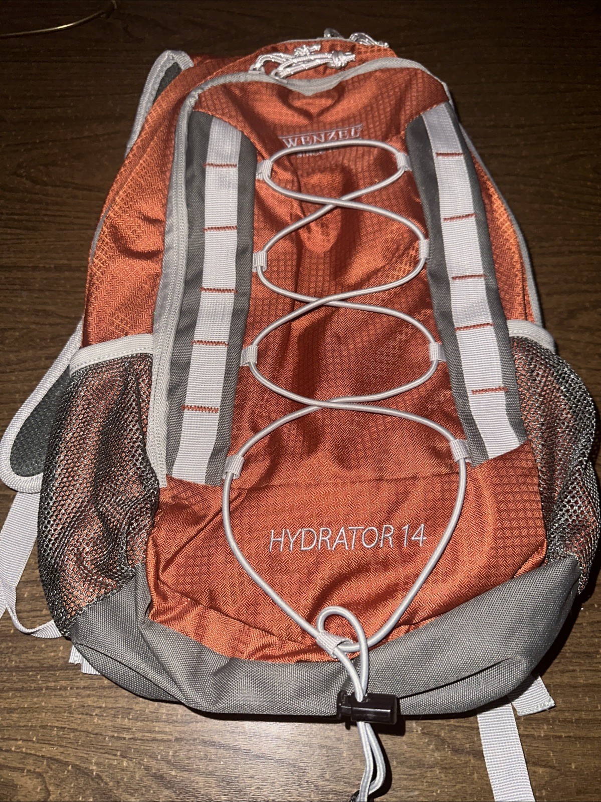 WENZEL Hydrator 14 Orange Backpack Hiking Running Biking
