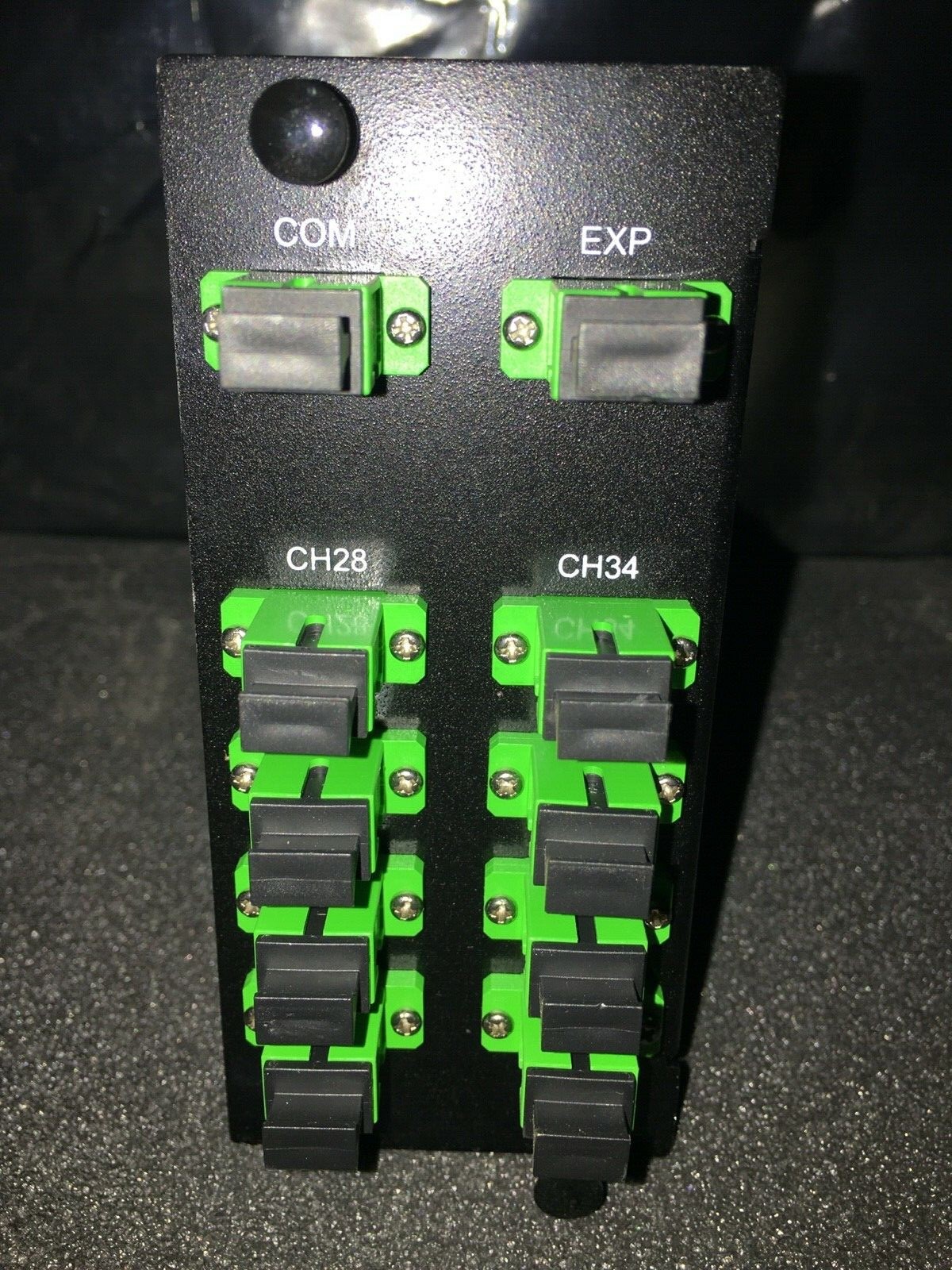 PHOTOP DWDM-100-S-08E-CH28-900T-D-12-LGX, 8 CHANNEL LGX MUX