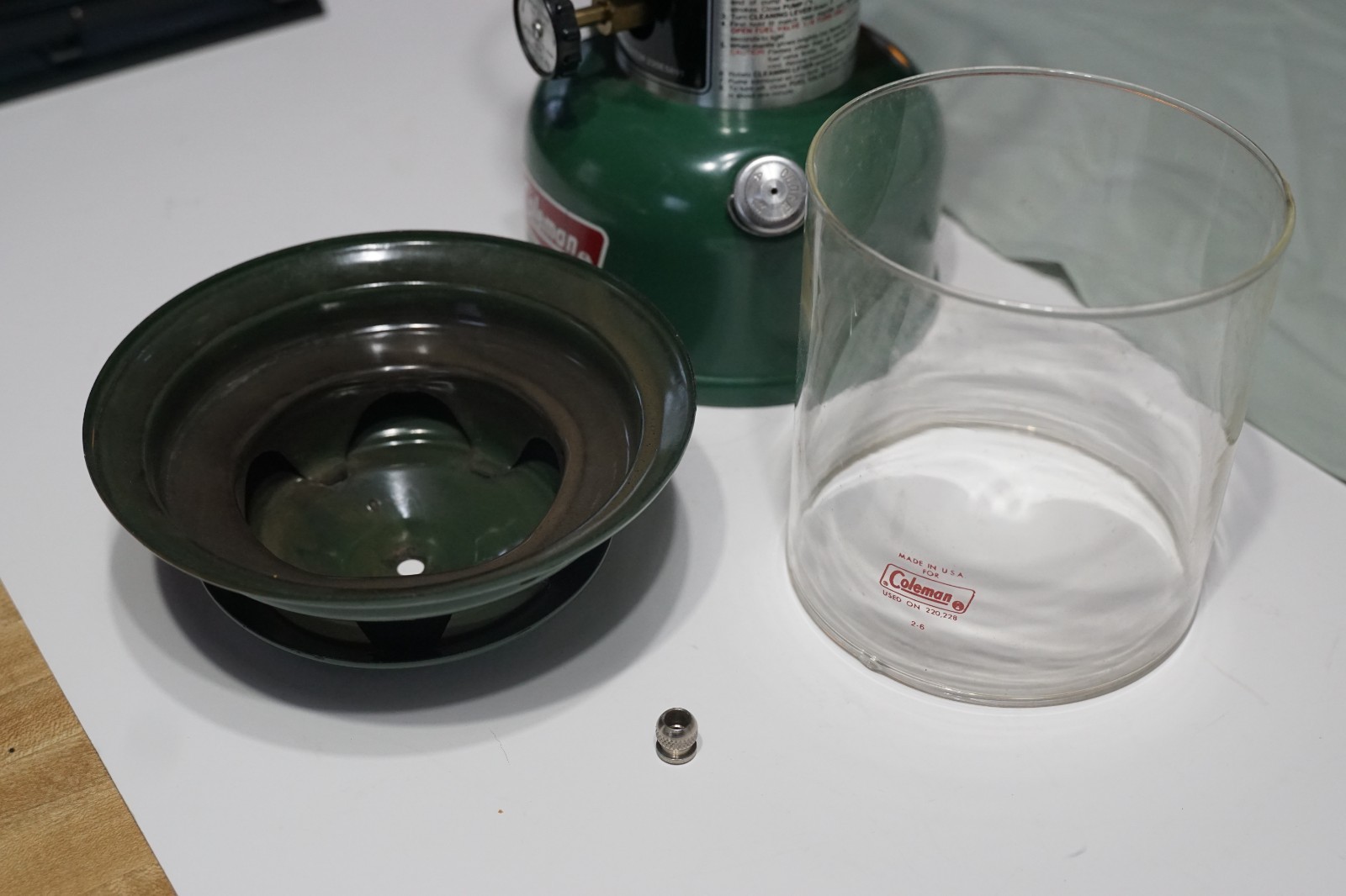 Coleman lantern 1982 Model 220K
