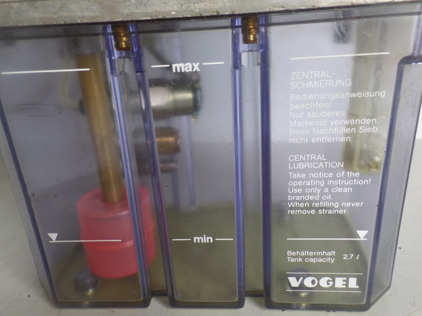 Willy Vogel 122-345-309 Lubrication Lube Pump 122345309 1-2048 Lot # 1063M Greg