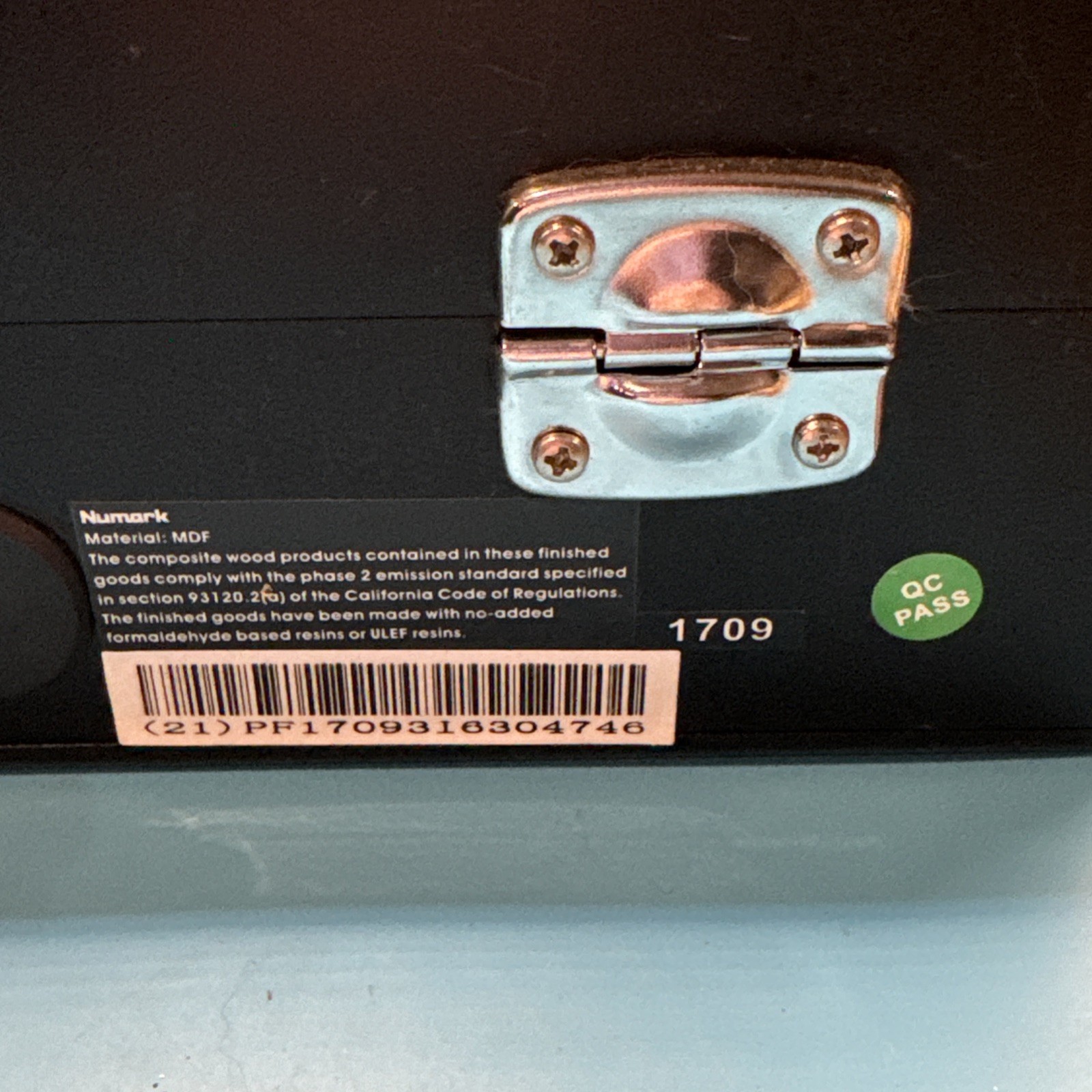 Numark PT01 Touring Chargeable Suitcase Turntable with USB Cable [TESTED]