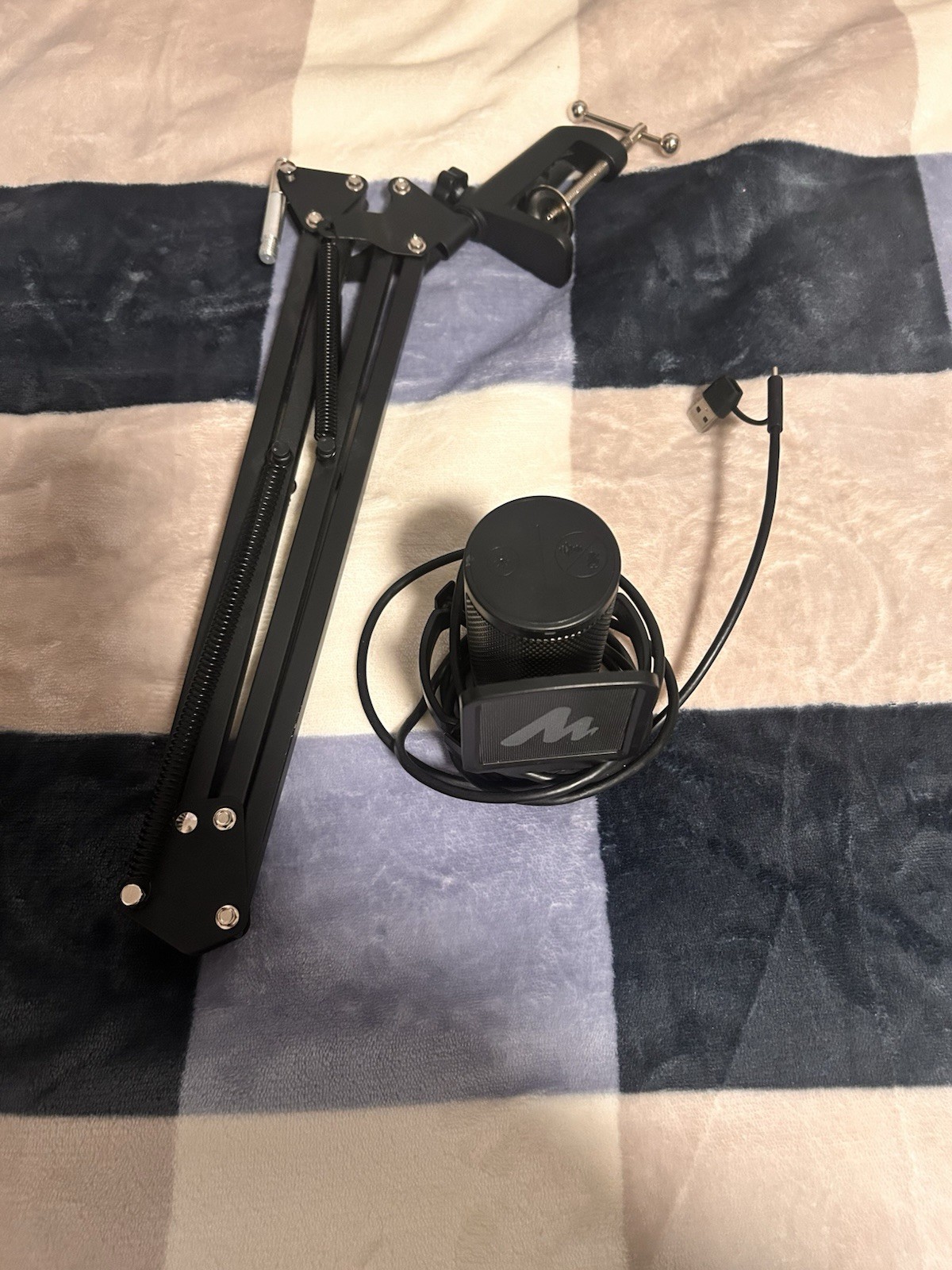 Maono Microphone
