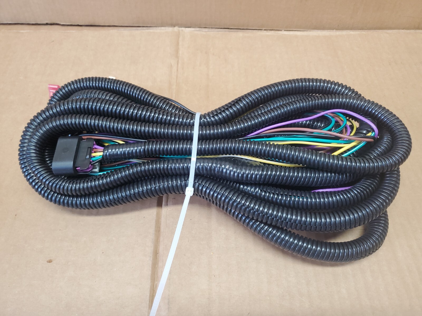 New Generic Buyers Universal Snow Plow Light Harness 13111003