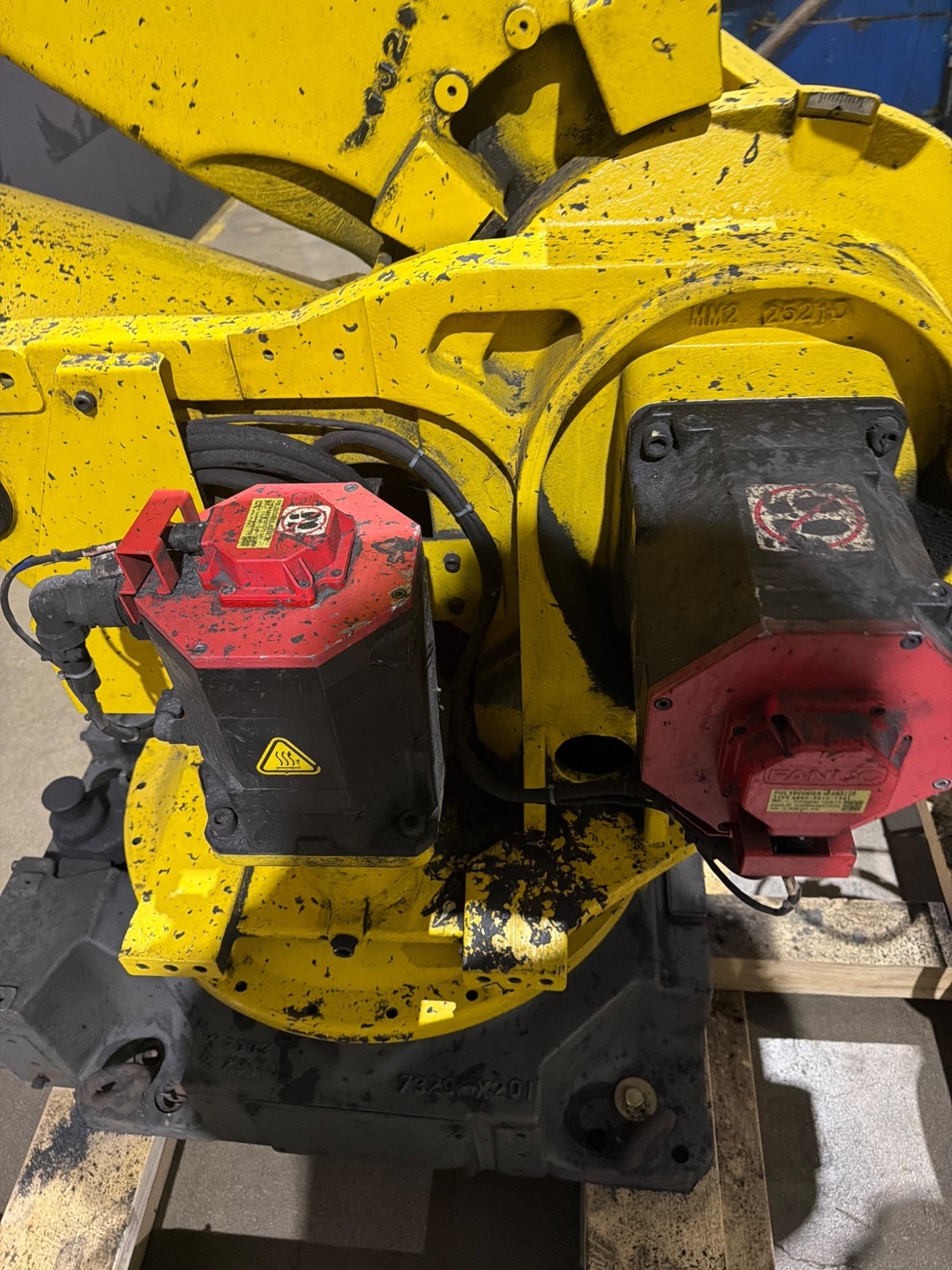 FANUC R-2000iB/210F Complete w/ R-30iB Controls USED