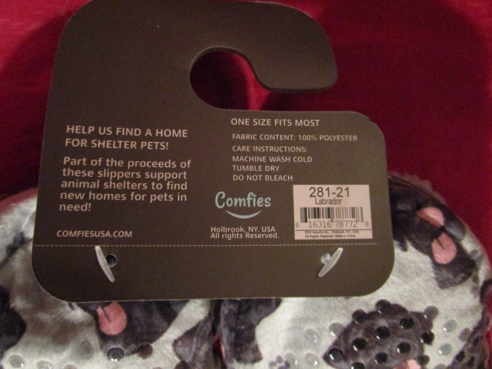 New Comfies Labrador Slippers One Size Fits Most Nonskid Bottom