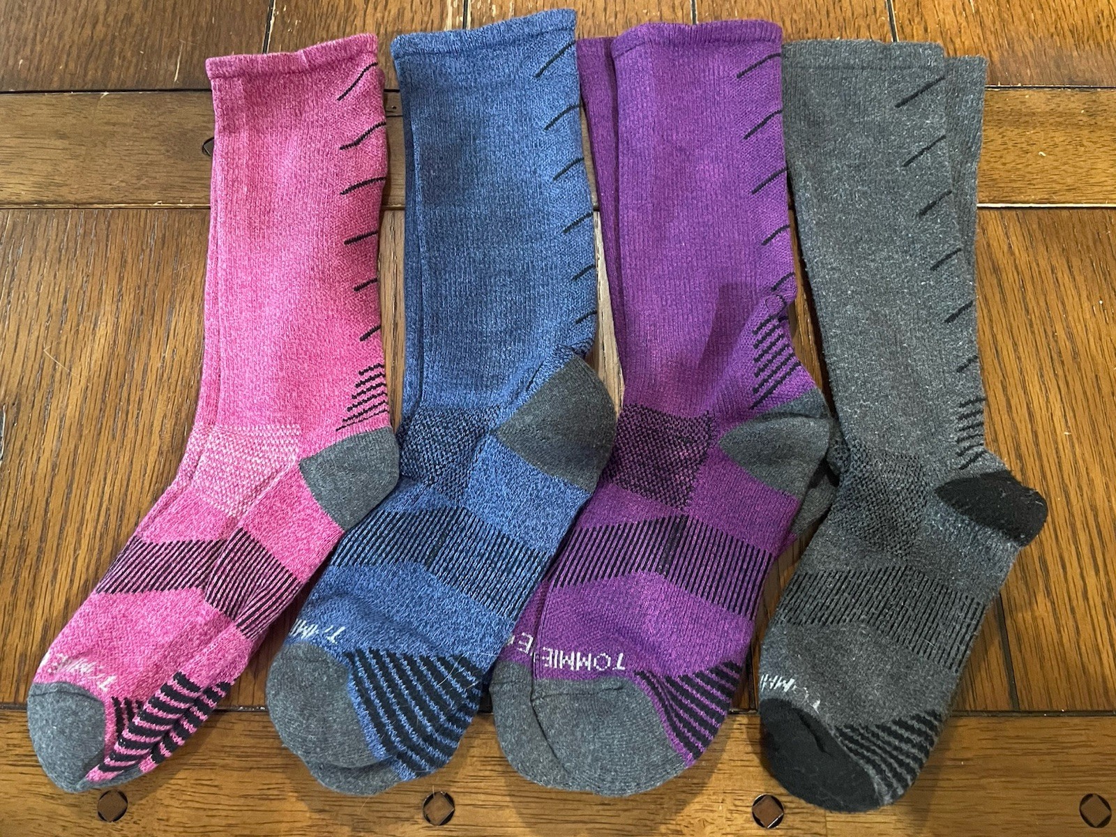 Tommie Copper Compression Socks 4 Pack. Women’s Size 7-9.5 Over The Calf. New!