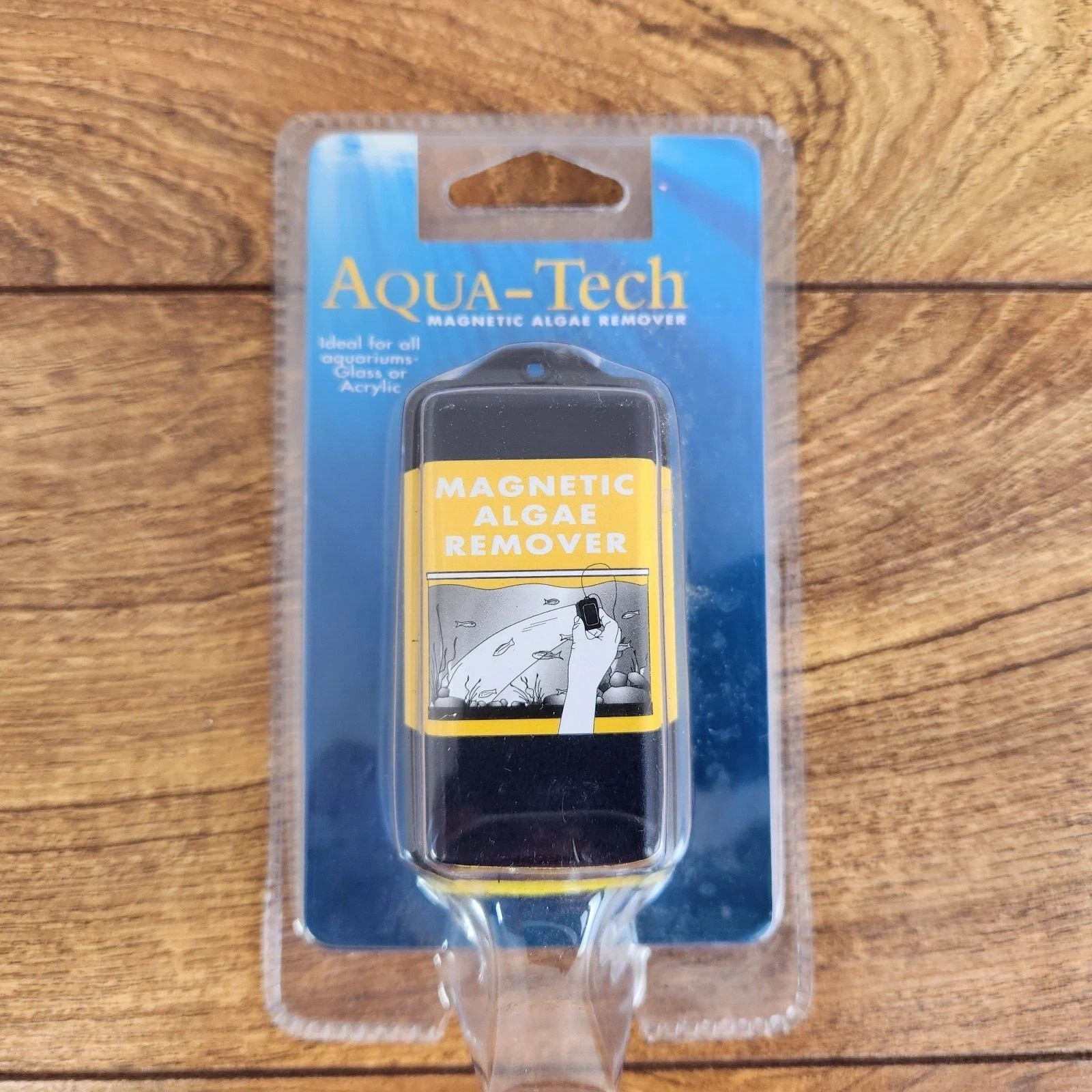AQUA-Tech MAGNETIC ALGAE REMOVER Aquarium Glass and acrylic Cleaner new NIB