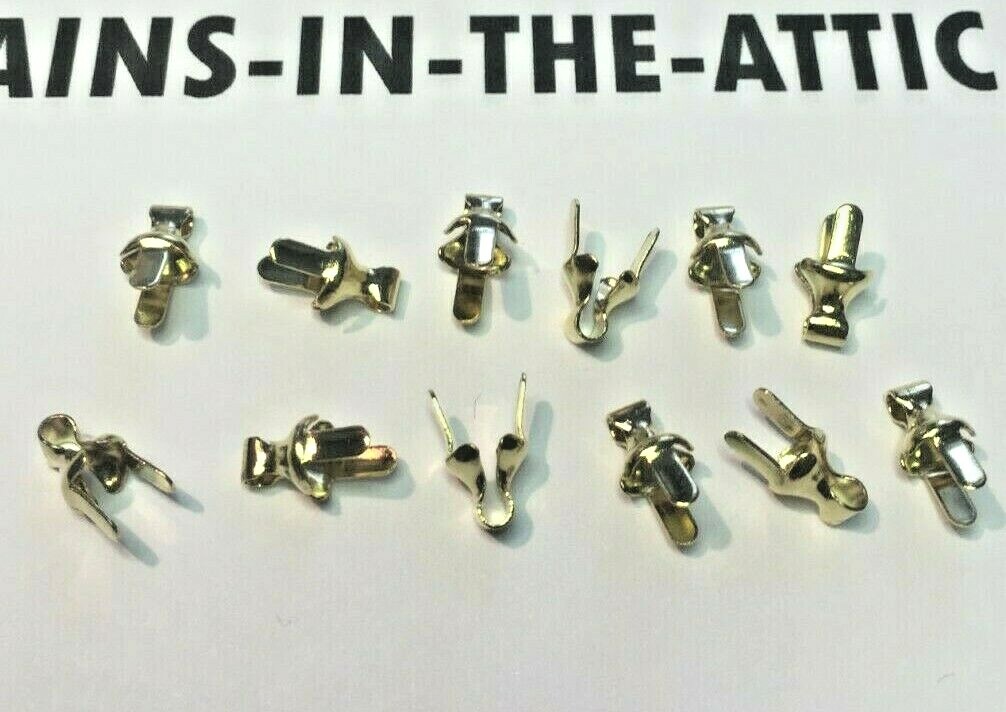 LIONEL STANCHION HANDRAIL STANCHION BRASS SET OF 12EA FOR O GAUGE & STANDARD NEW