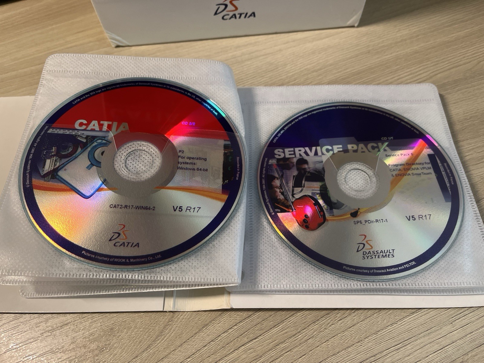 CATIA V5 R17 P2 Boxed Version – Original Discs – Collectible Read Description