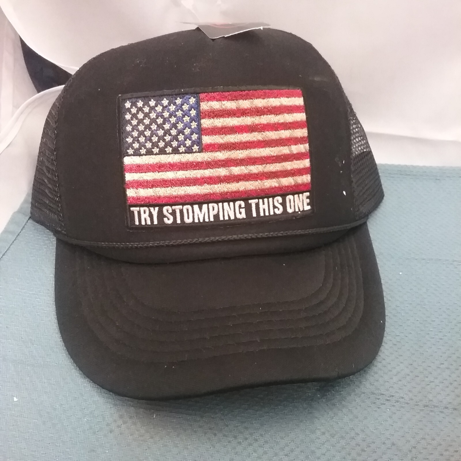 NEW GENUINE HOT LEATHERS GSH1016 FLAG TRUCKER HAT