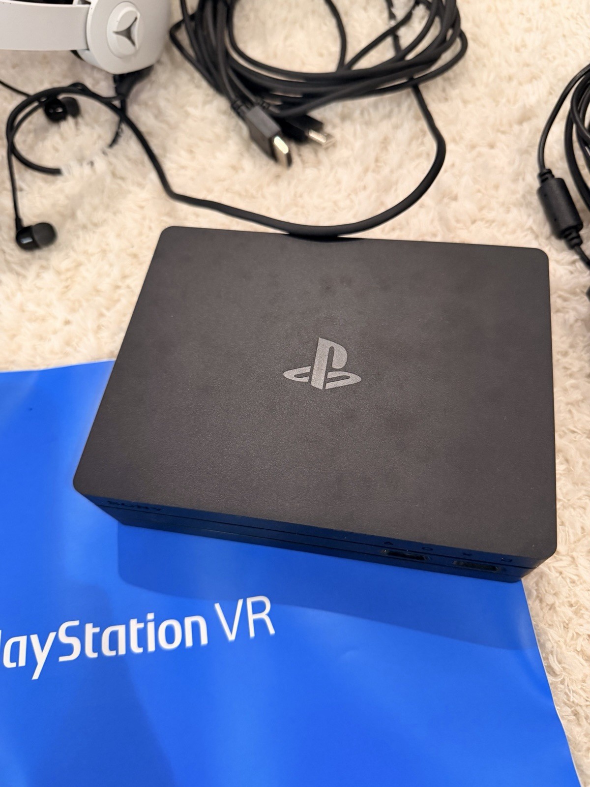 Sony PlayStation VR Virtual Reality Headset PSVR Used With Box Camera