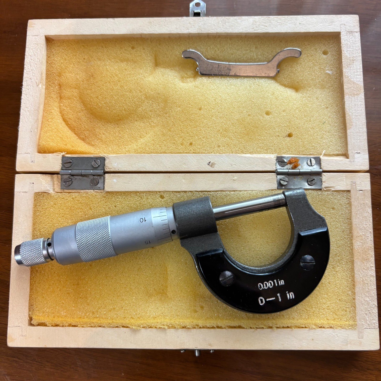 Pittsburgh Outside Mechanical Micrometer 0-1" with Wooden Case