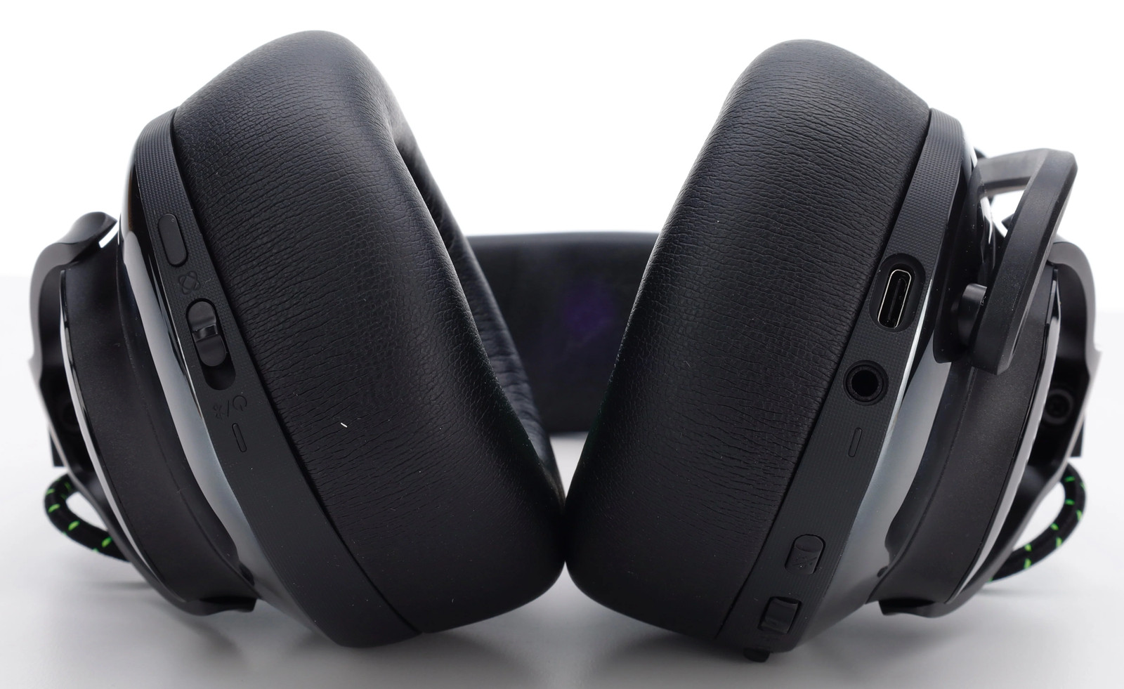 JBL Lifestyle Quantum 910X Console Wireless Gaming Headset - Black