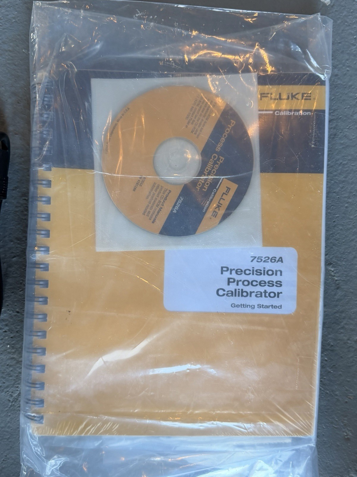 FLUKE 7526A multifunctional calibrator
