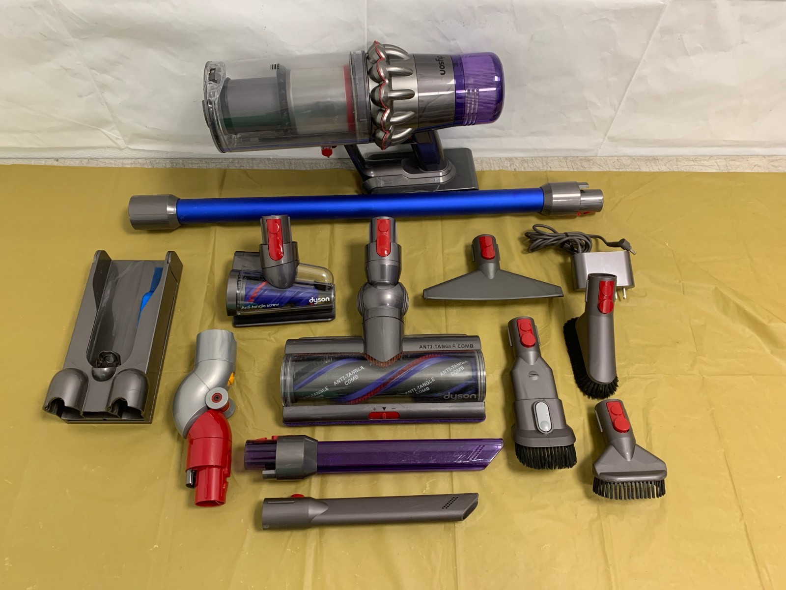 Dyson V11 Torque Drive  Cordless Stick Vacuum Cleaner - BLUE- SV28