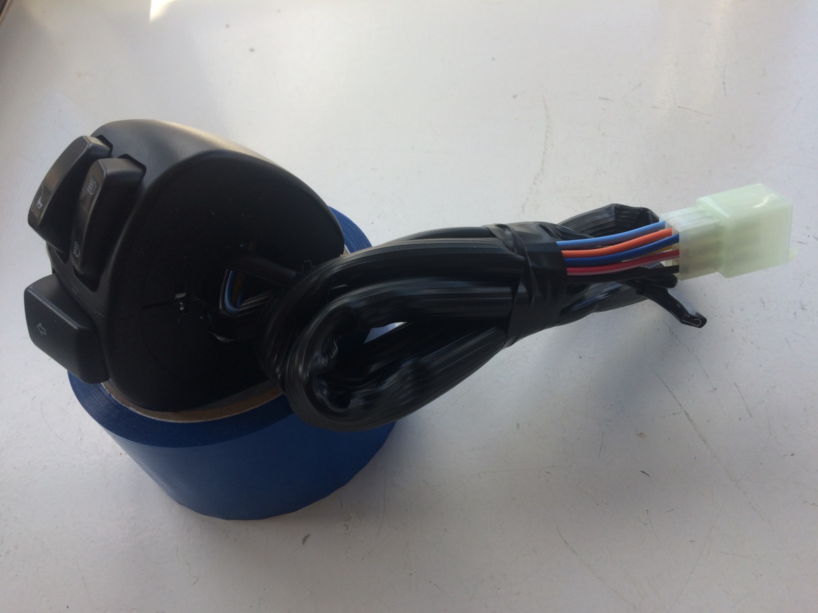 Keeway Superlight 125 Left Handlebar Switch Gear, horn,high/low beam ,Indicator.