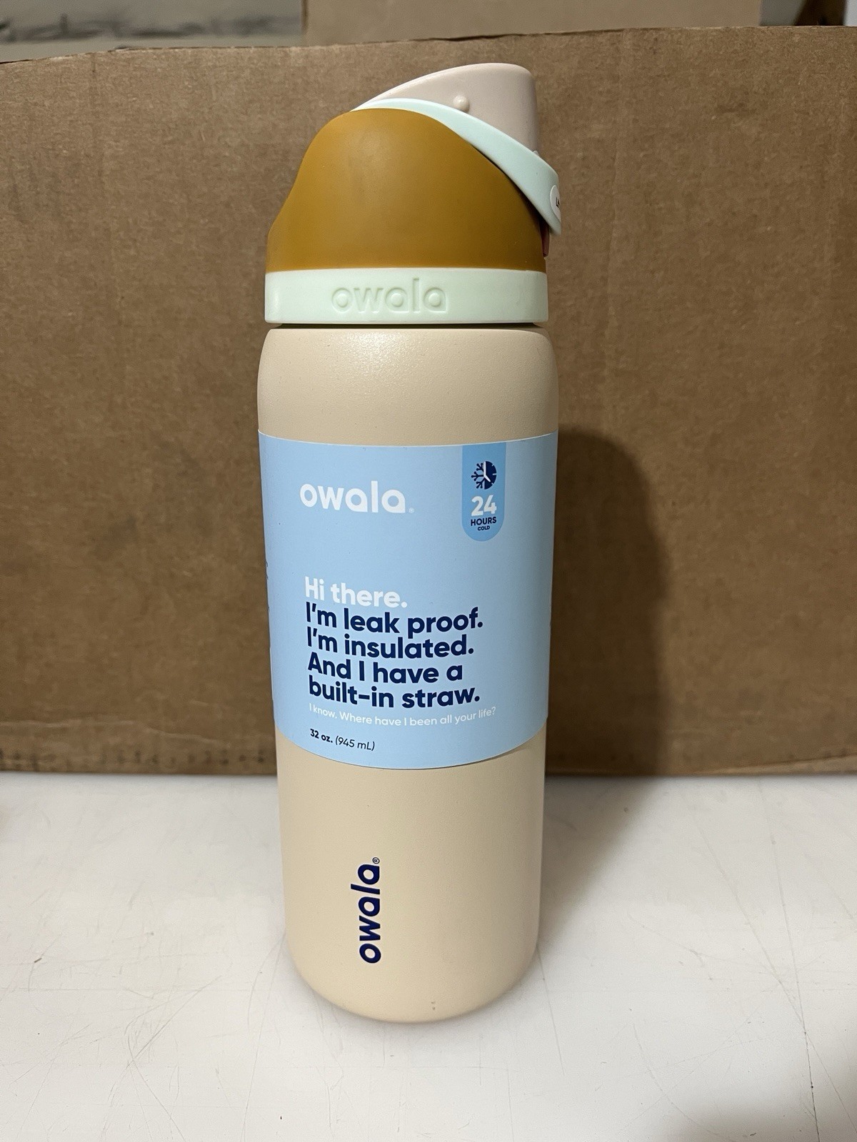 Owala Freesip Water Bottle Stainless Steel 32oz Water in the Desert