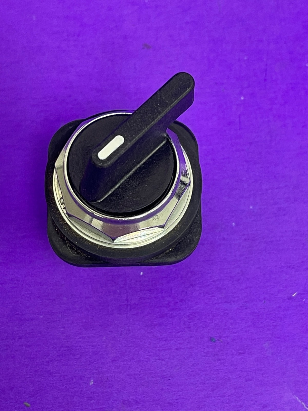 Telemecanique XB3BJ33 Selector Switch 3 Position, 2 NO