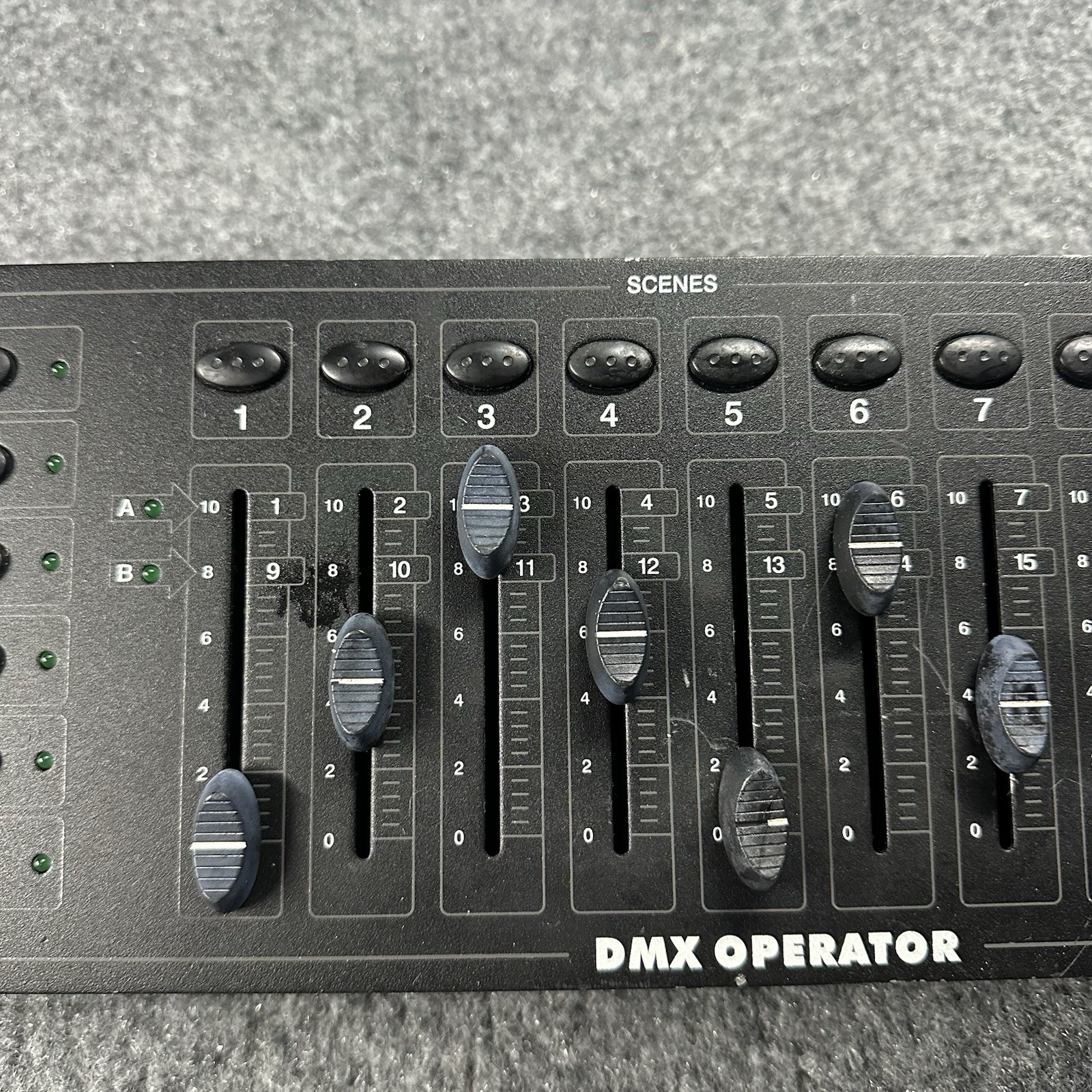 Elation DMX Programmer Channel Tabletop Lighting Controller OPERATOR 192 Untestd