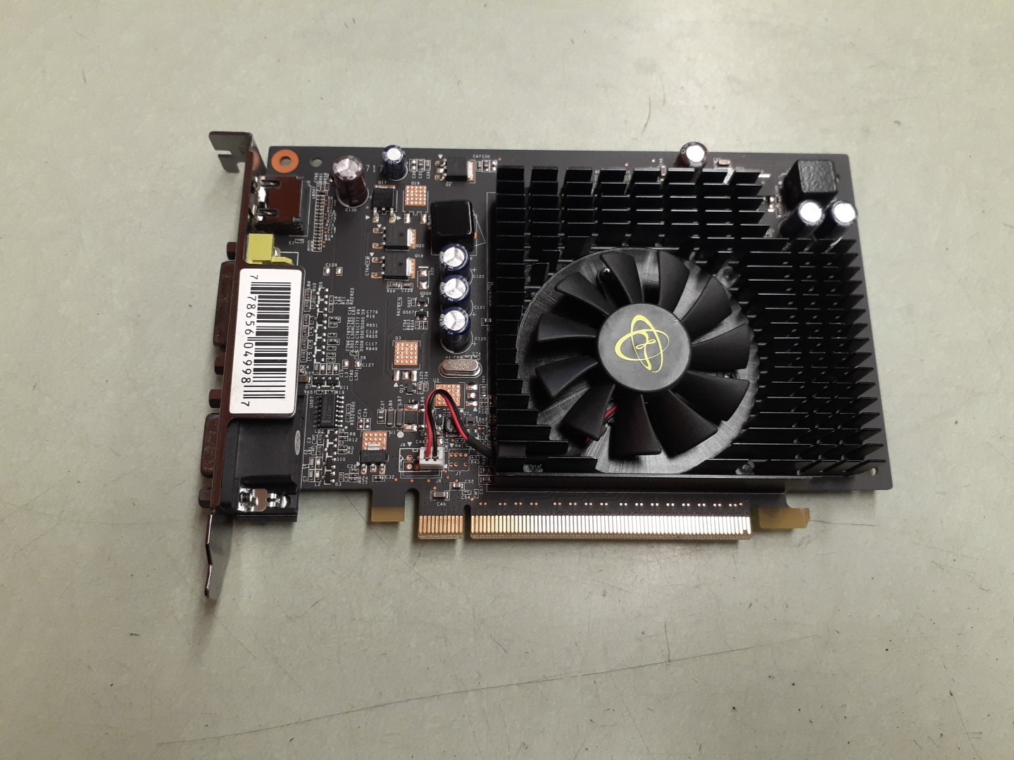 PNY GeForce GT220 625M 1GB DDR2 HDMI DVI VGA Graphics Card QT-220X-ZN