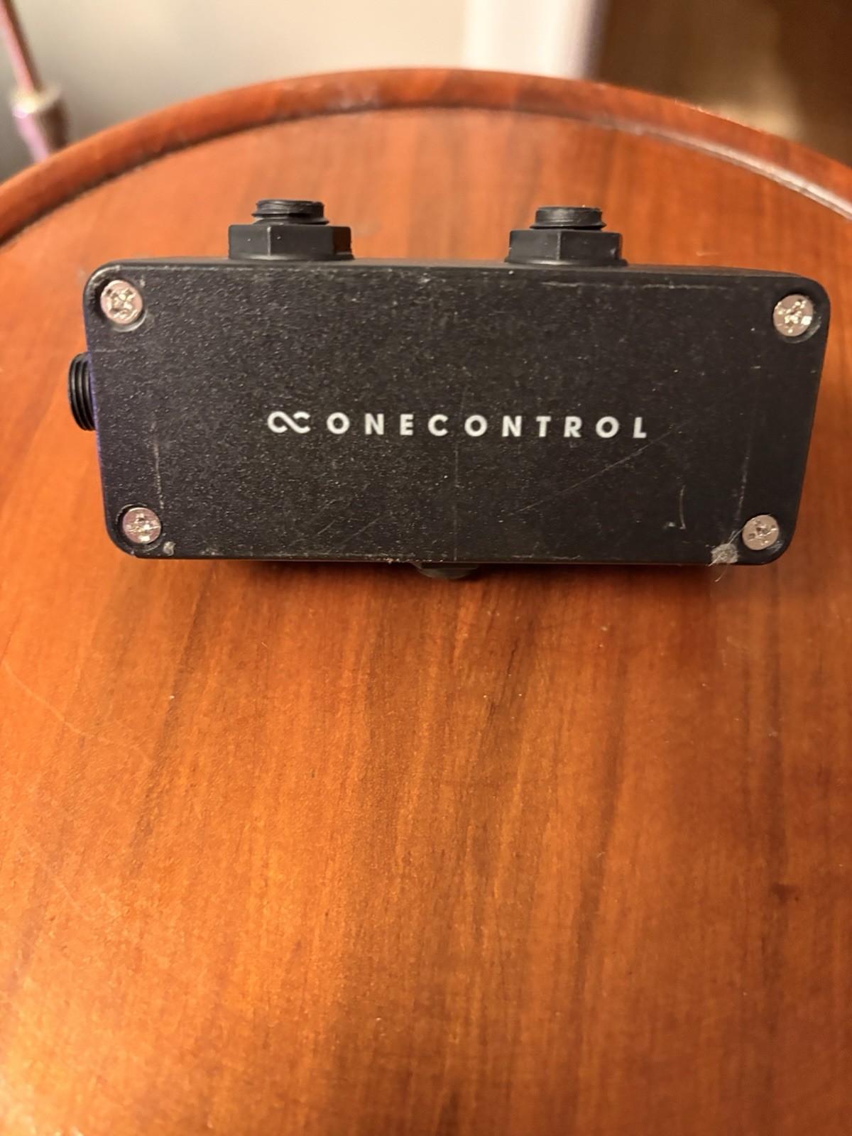 One Control Minimal Series Effector Switcher AB Box Guitar Pedal