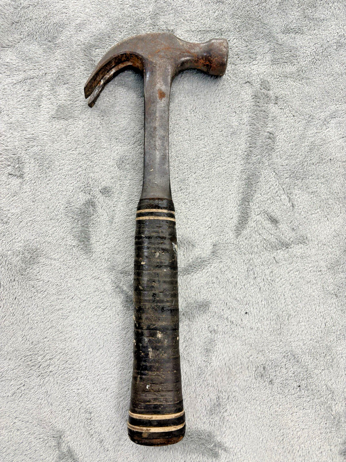 Vintage Estwing Stacked Leather Curved Claw Hammer Handle 20 oz Rustic Distress