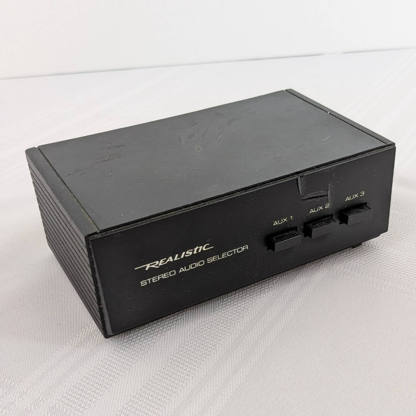 Realistic Stereo Audio Selector 3-Input Switcher Model 42-2110