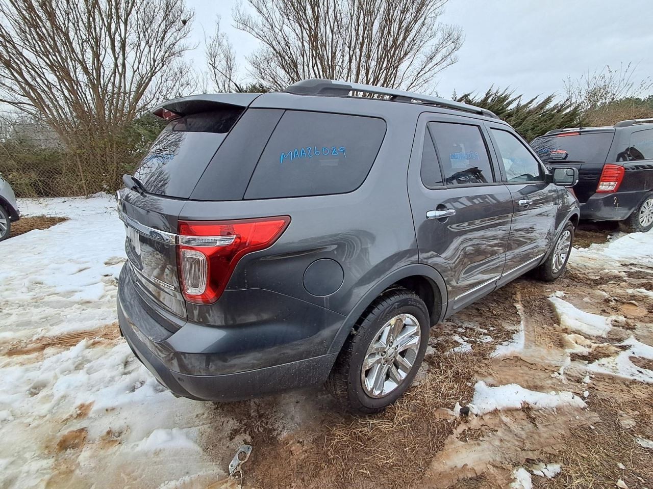 Fuse Box Engine Without Turbo Halogen Headlamps Fits 14-15 EXPLORER 4956078