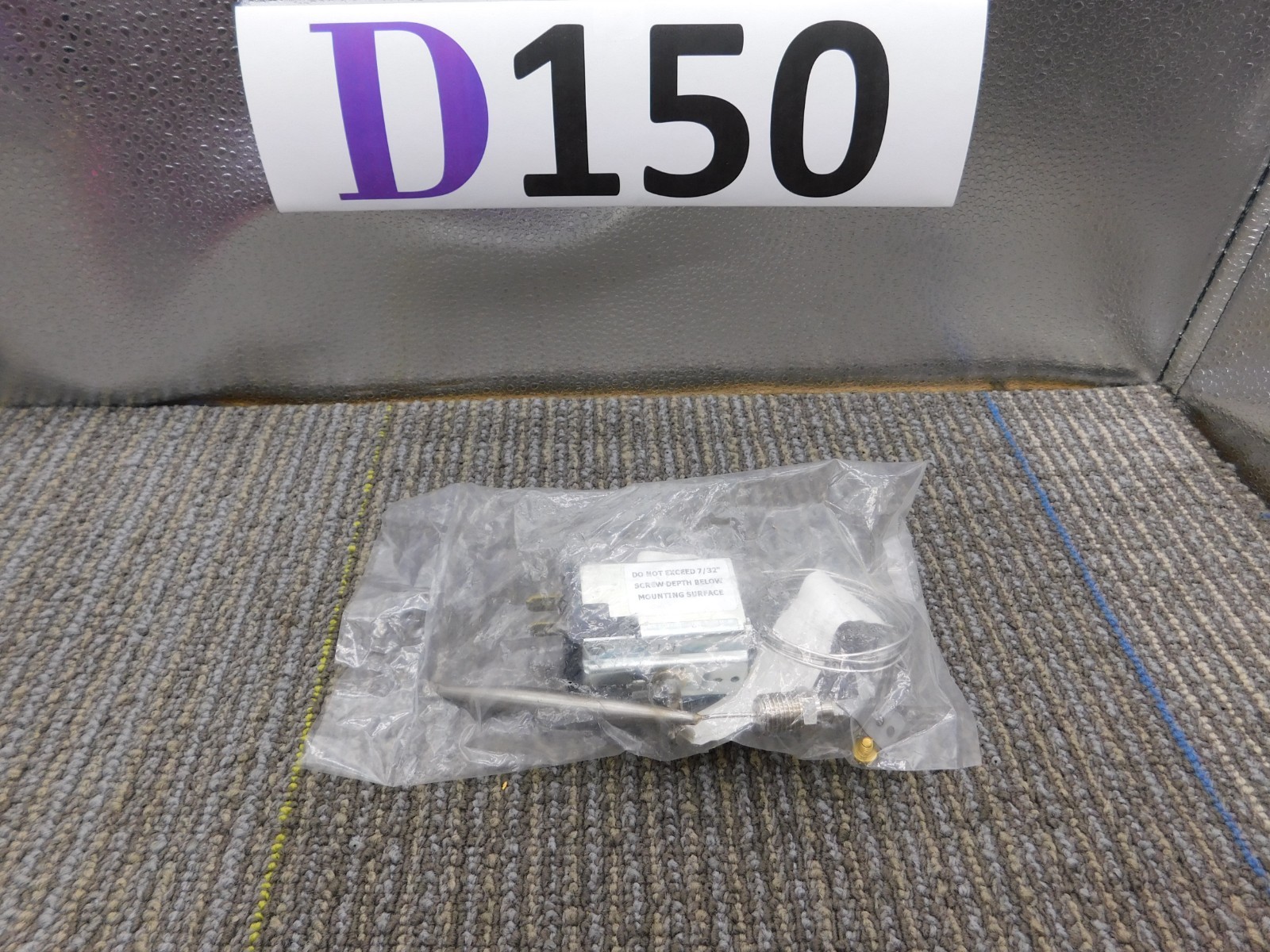 NEW THERMOSTAT 8073515, 8262013, 227141, 1175-SUN, 46-1182