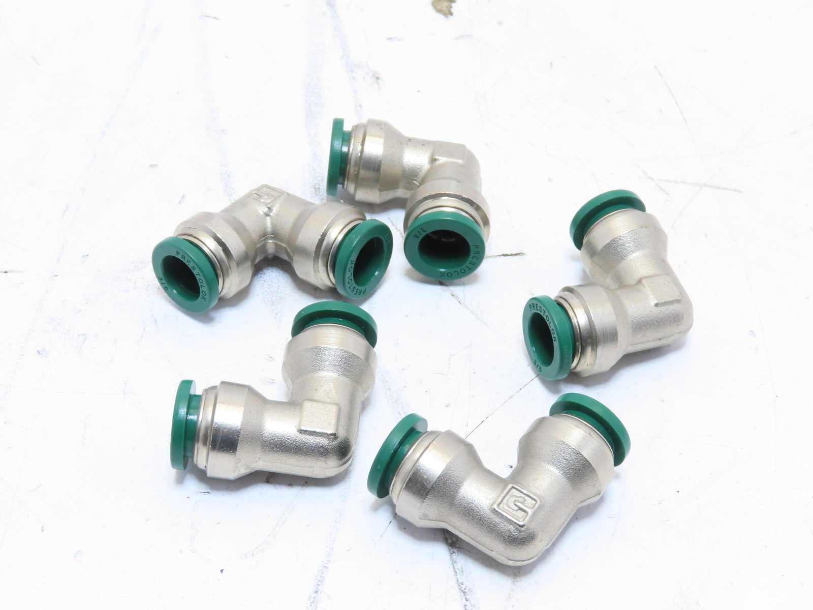 Parker 165PLP-6 Prestolok PLP Union Push to Connect Elbow 3/8" Tube 300PSI QTY 5