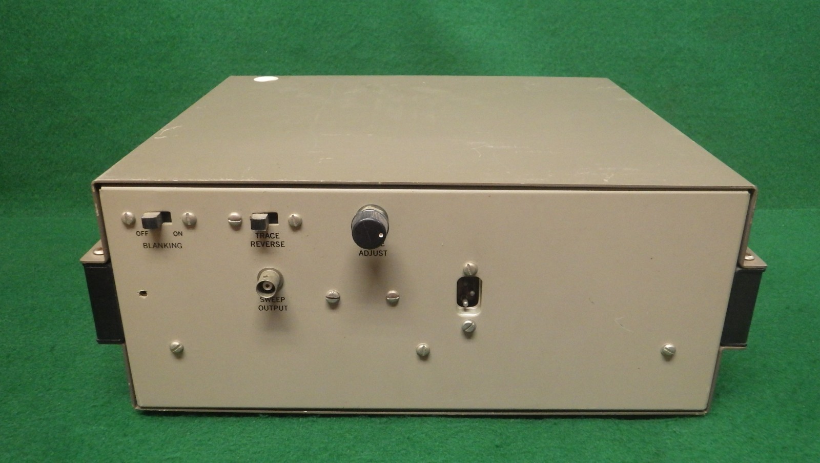 Heathkit TV Post Marker/Sweep Generator IG-57A Untested