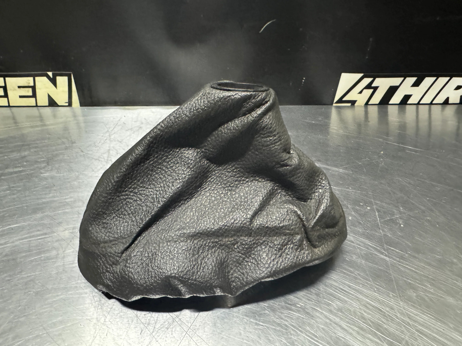 05-13 C6 CORVETTE SYNTHETIC LEATHER SHIFT BOOT AUTOMATIC OEM #N103