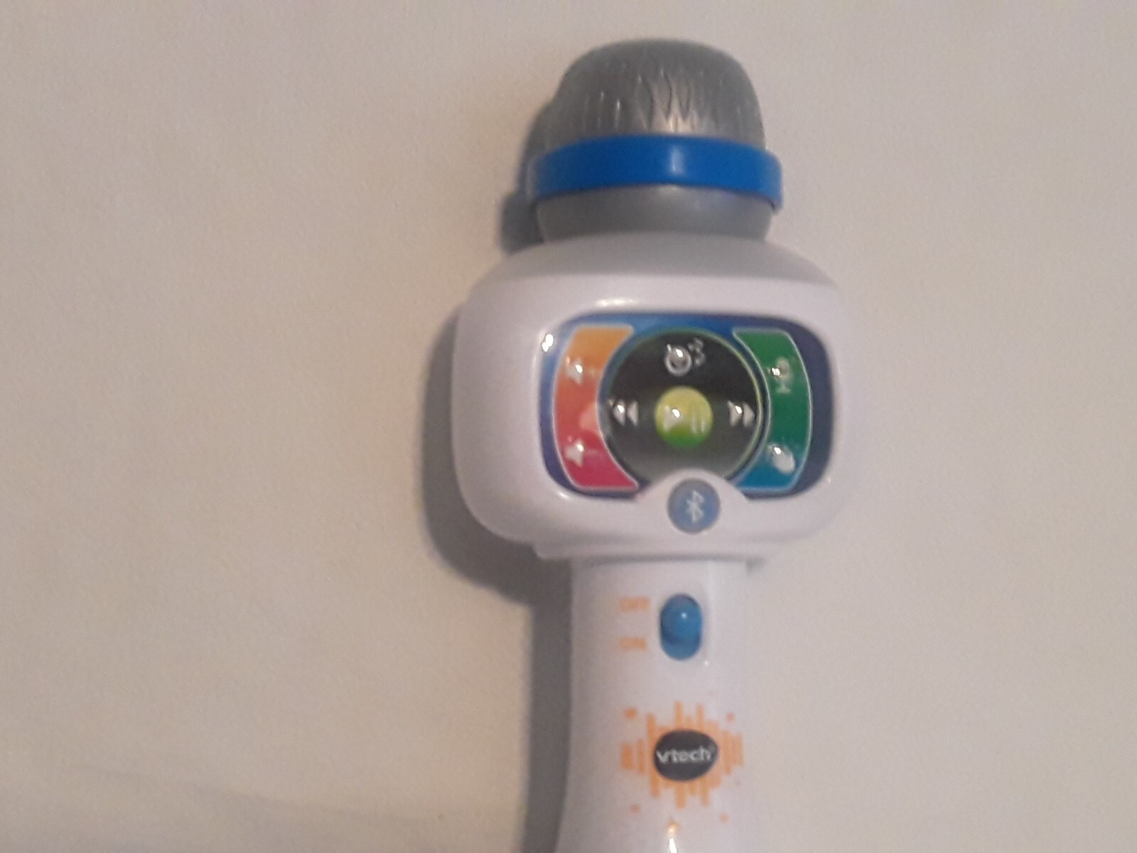 VTech Sing It Out Karaoke Microphone Bluetooth w/Lights, Songs, & Voice Effects