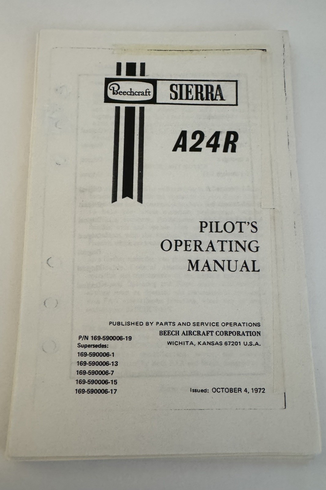 Beechcraft Sierra A24R Pilot's Operating Manual P/N 169-590006-19  Copy