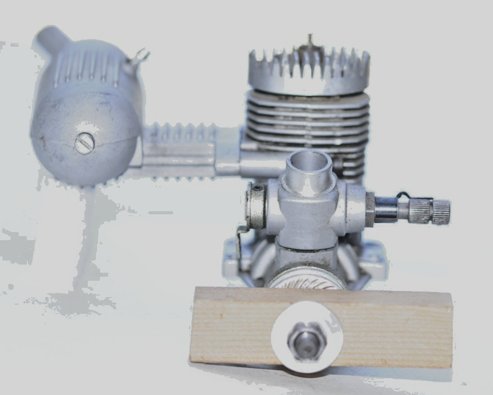 Magnum Pro SE 46 model aircraft engine w/ muffler, great compression