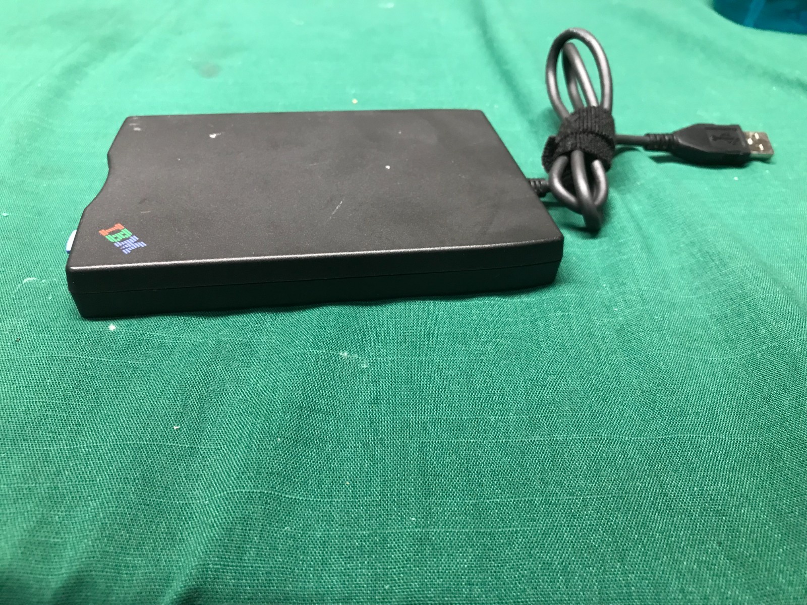 IBM USB Portable Diskette Drive Floppy Disk 3.5” MPF82E