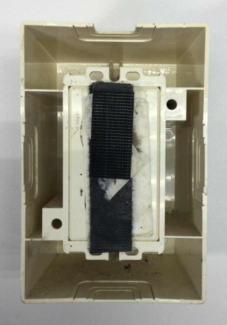 EXTRON 21-058-00LF MLC 52 REV.D CONTROL DISPLAY WALLMOUNT