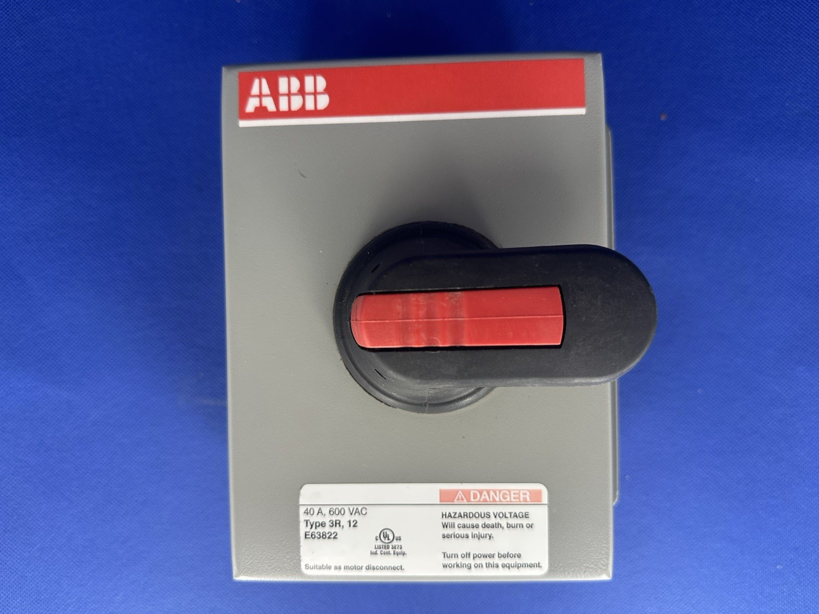 ABB Type 3R 12 E63822 EOT32 Rotary Disconnect Switch 40A 600VAC EOT32U3M3-P