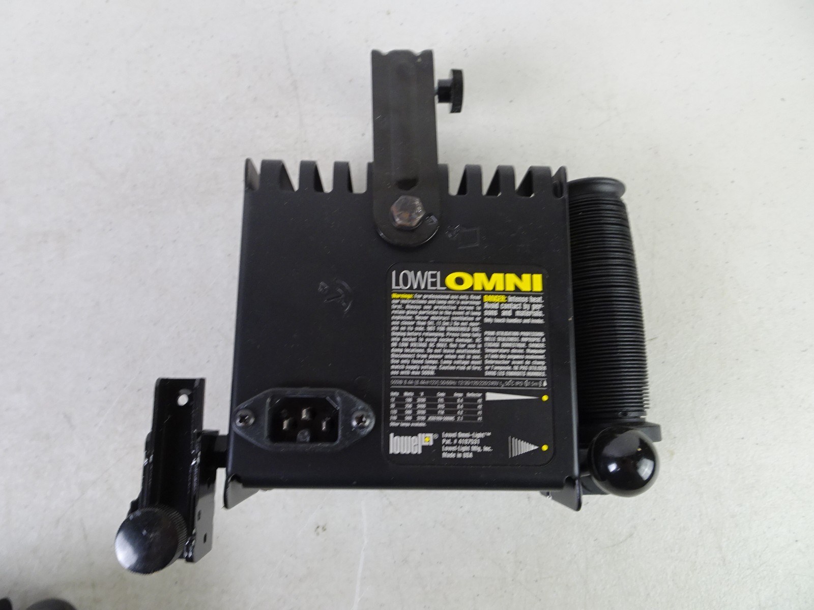 LOWEL OMNI Professional Light